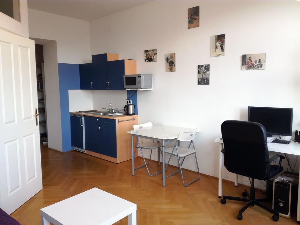 Le Petit Appartement เวียนนา ภายนอก รูปภาพ